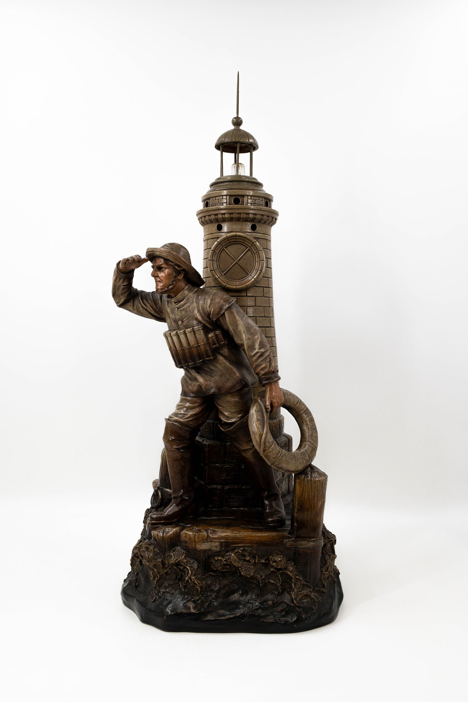 August OTTO (1868-1947) An imposing and antique patinated terra cotta sculpture (1 of 13)