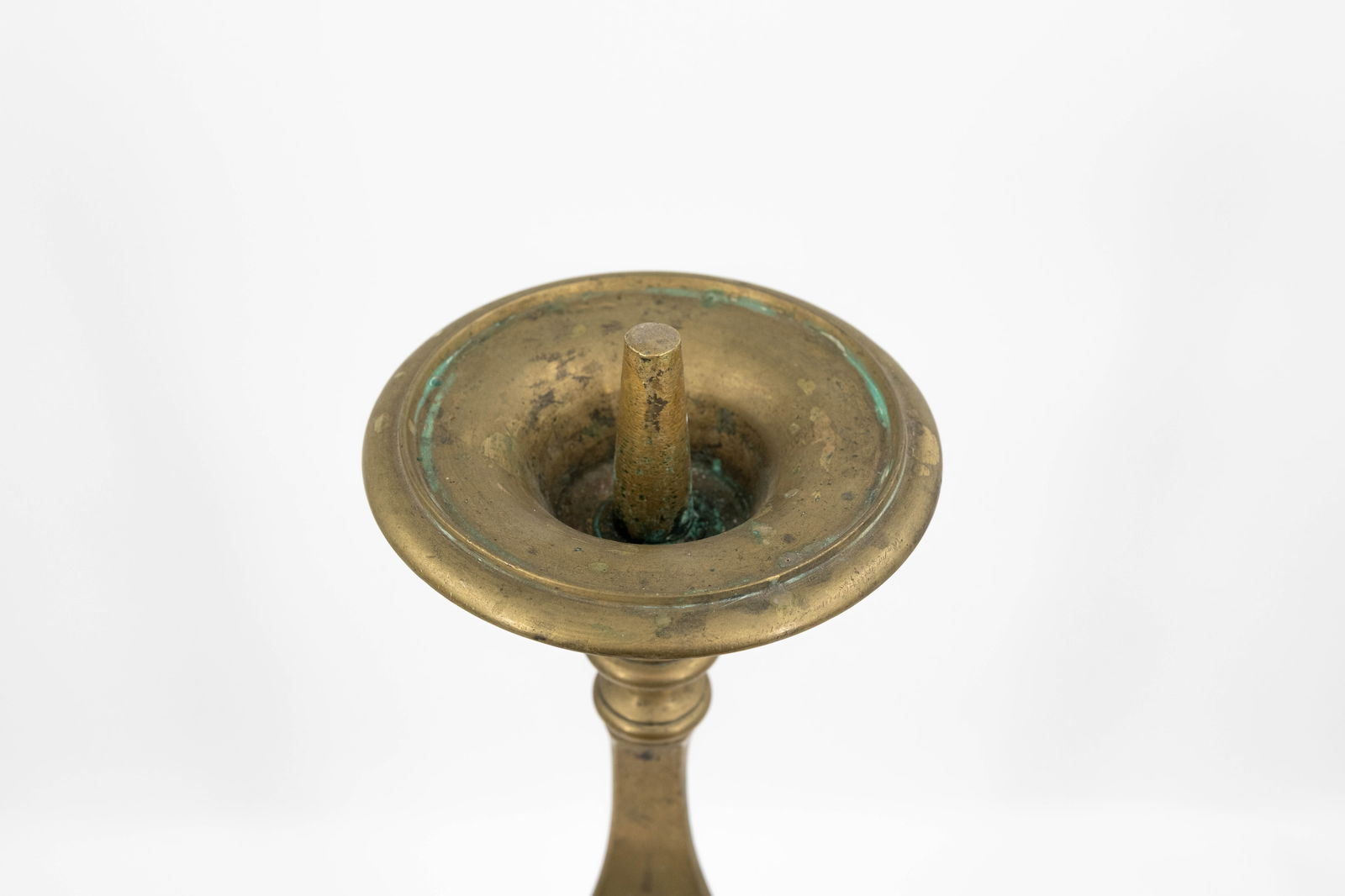 A lot of two large and antique different bronze and brass candle holders - 6