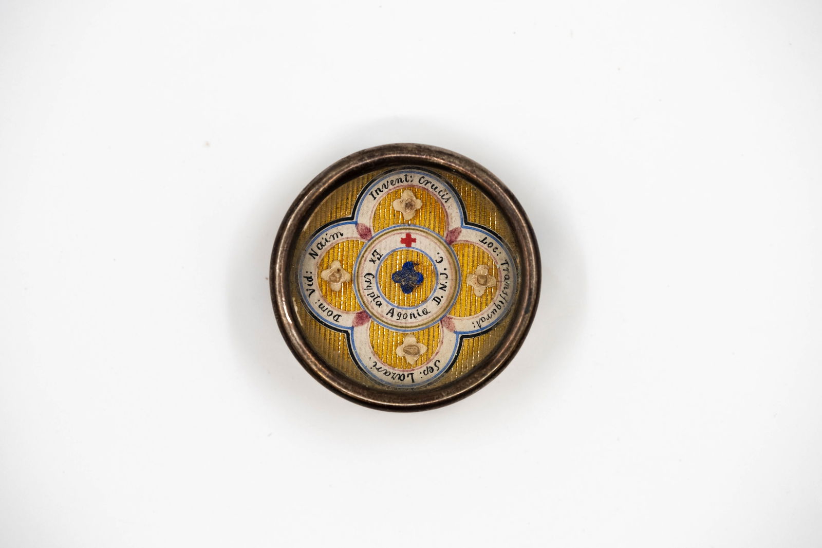 A multitheca containing Passion relics and relics from the life of Christ, with a Certificate: A multitheca containing Passion relics and relics from the life of Christ, with a Certificate of Authenticity. Multitheca Inventi: Crucis, Relic from the Inventio of the Cross. Loc: