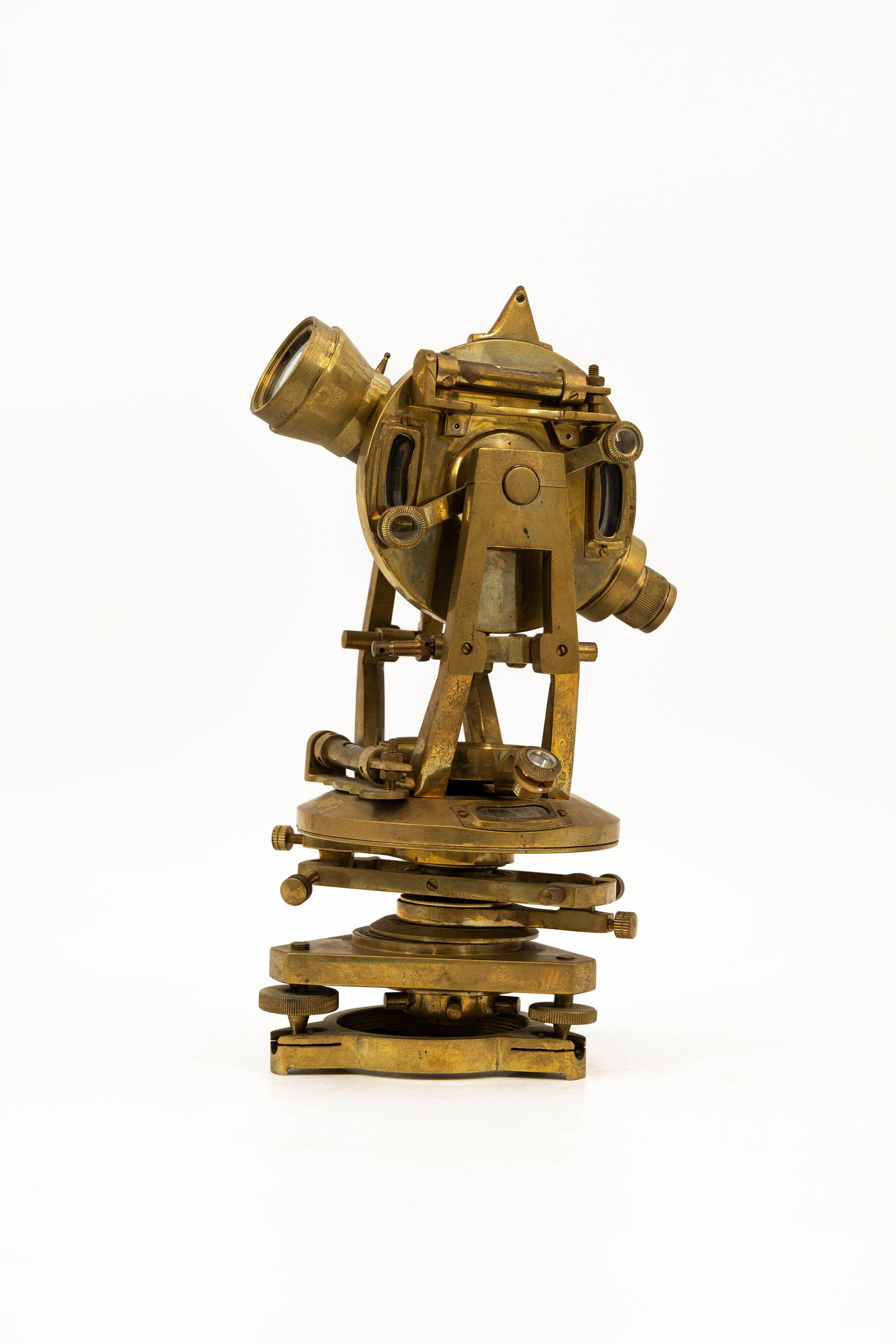 A vintage nautical polished cast brass maritime theodolite (1 of 15)