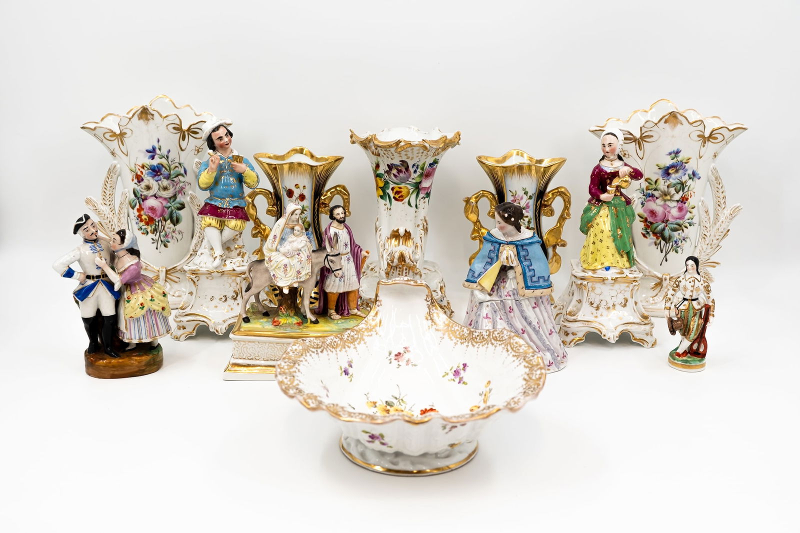 A collection of 12 old Brussels and Paris style decorated porcelain vases and figurines (1 of 20)