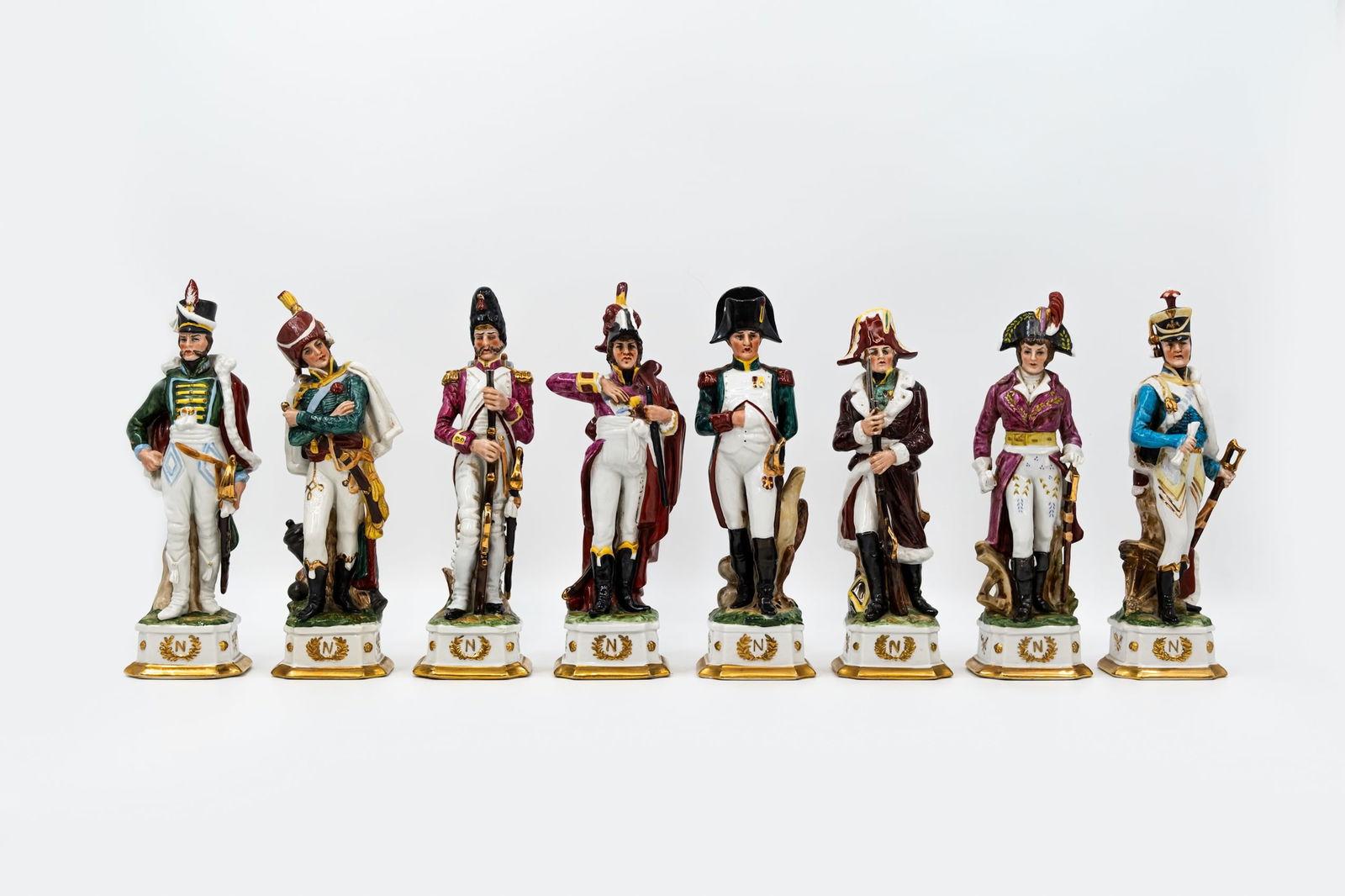 A 20th century lot of eight glazed porcelain Napoleonic figures of officers and soldiers (1 of 6)