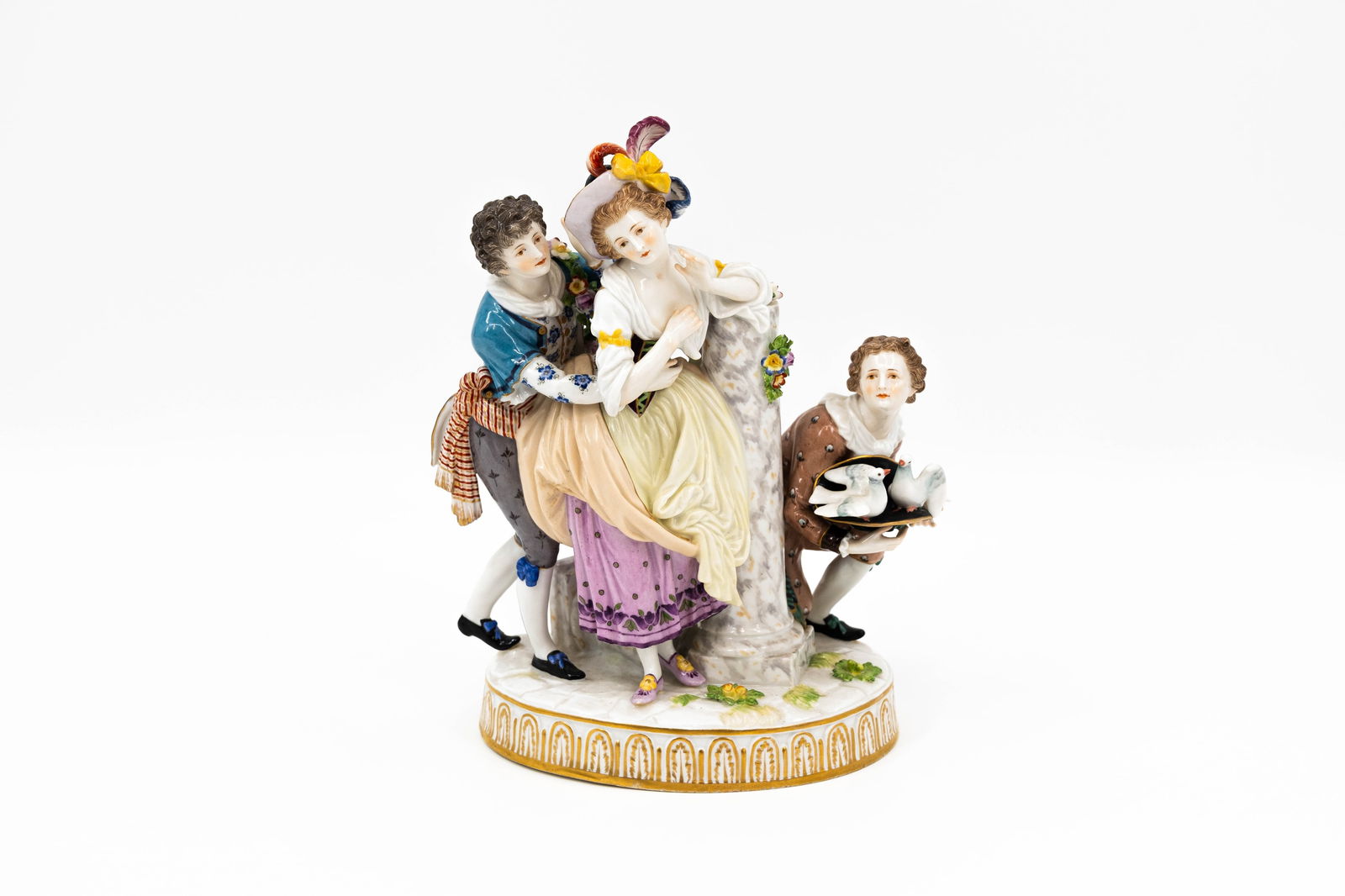 A German Ludwigsburg marked figural decorated porcelain group: A German Ludwigsburg marked figural decorated porcelain group. Marked, first half 20th century. Small damages, condition report available. H: 24 cm