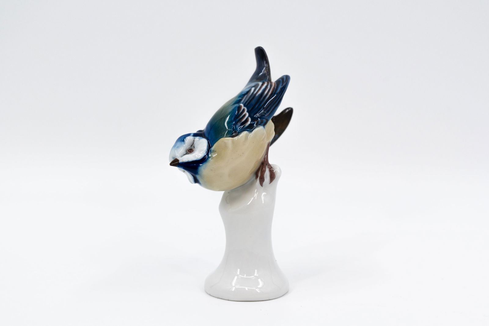 A German Meissen finely decorated porcelain figurines of a swan and bird - 2