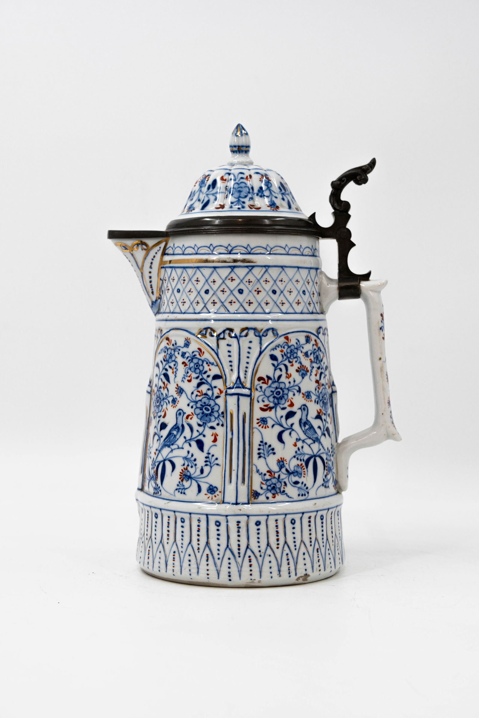 An antique Thuringia Rauenstein decorated porcelain jug with pewter cover (1 of 11)