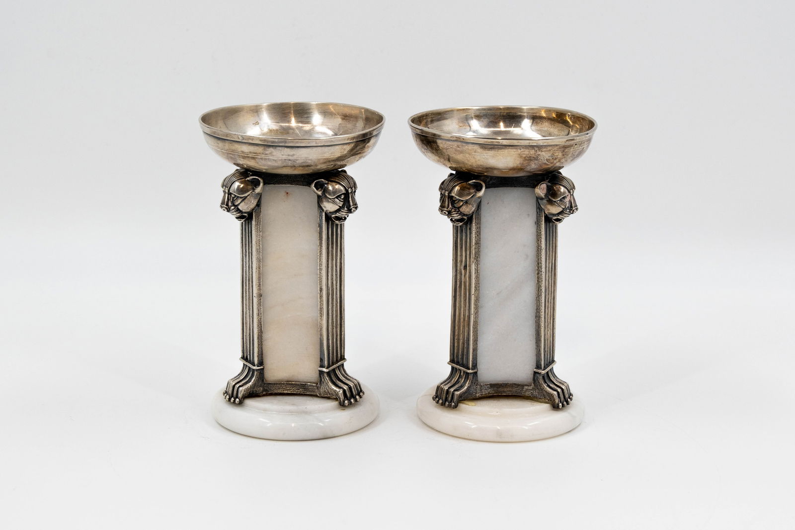 An art deco style pair silver mounted alabaster marble urn vases with Jaguar shaped head - 3