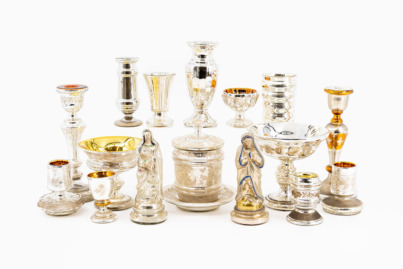 A composed lot of 16 antique various shaped blown glass '"Poor man's silver" objects (1 of 20)