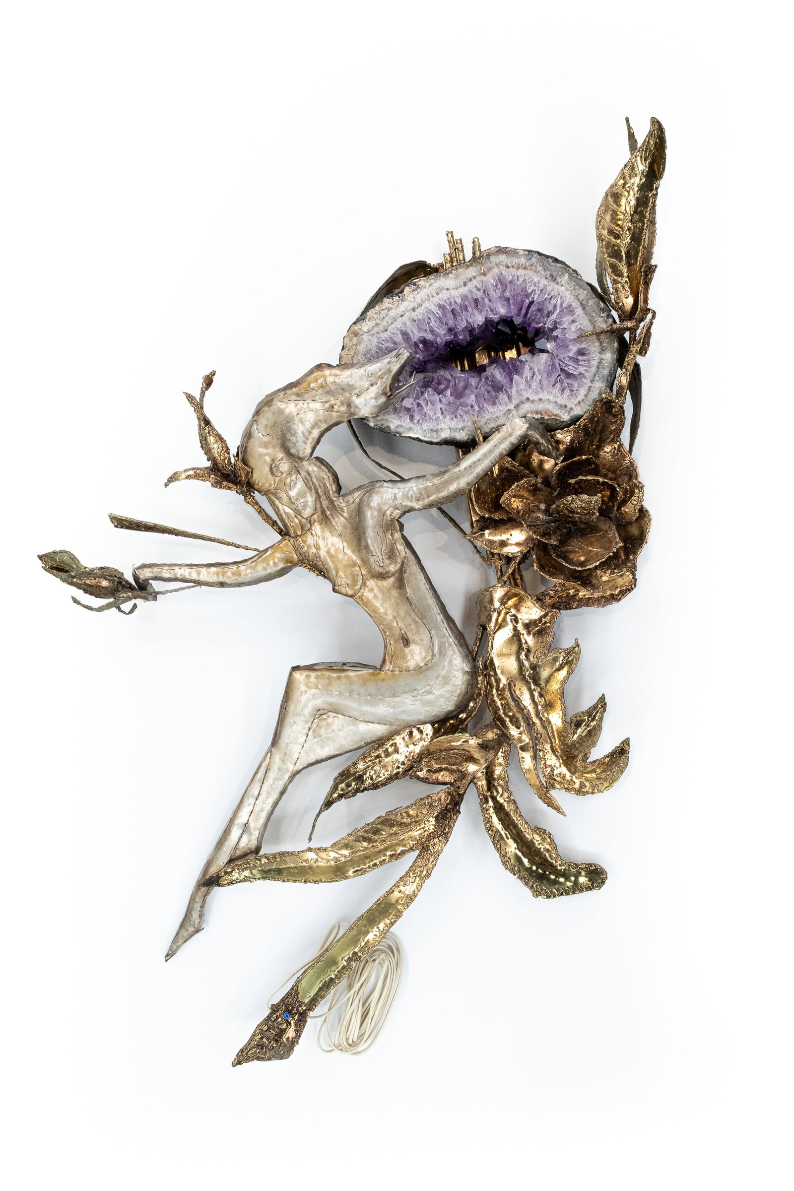 Marc D'HAENENS (XX) A large brutalist decorated brass and amethyst stone mounted wall ornament: Marc D'HAENENS (XX) A large brutalist decorated brass and polished amethyst stone mounted wall ornament with a lady figure. Signed, 20th century. H: 140 - W: 90 cm