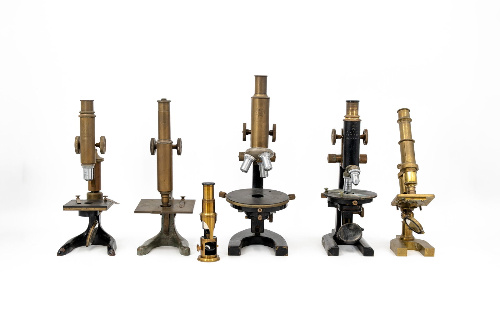 A composed lot of six various vintage microscopes (1 of 16)