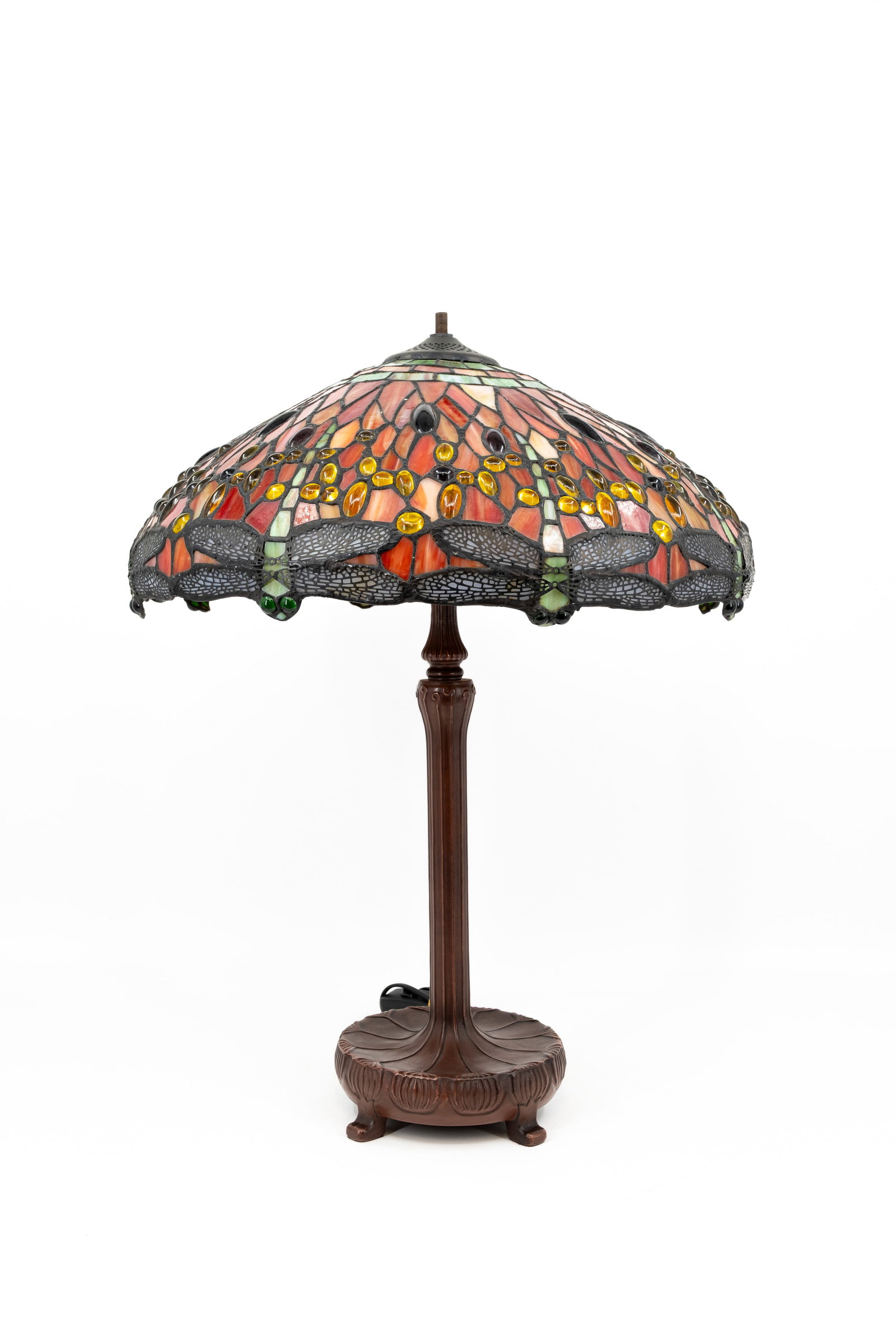 A 20th century vintage Tiffany style and patinated bronze table lamp (1 of 7)