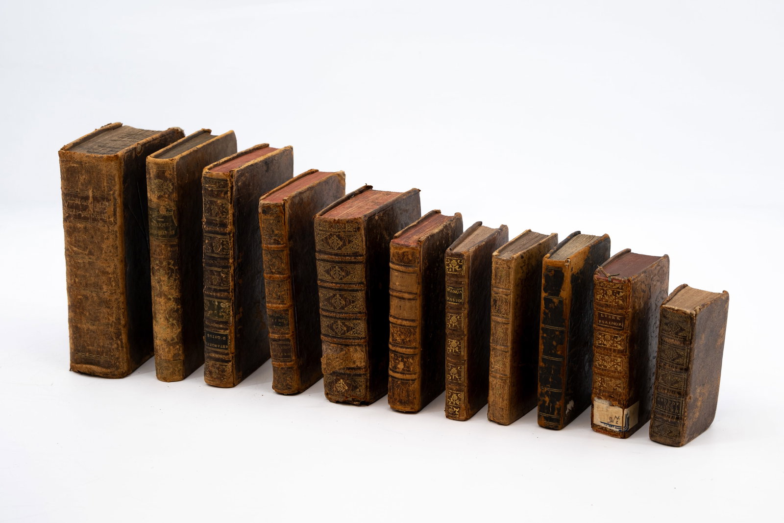 A composed lot of 10 various antique religious and other books: A composed lot of 10 various antique religious and other books. 18th/19th century. H: 22 - W: 15 cm, largest
