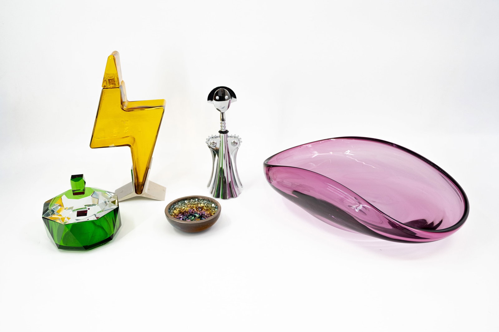 A composed lot of five various design objects (1 of 13)