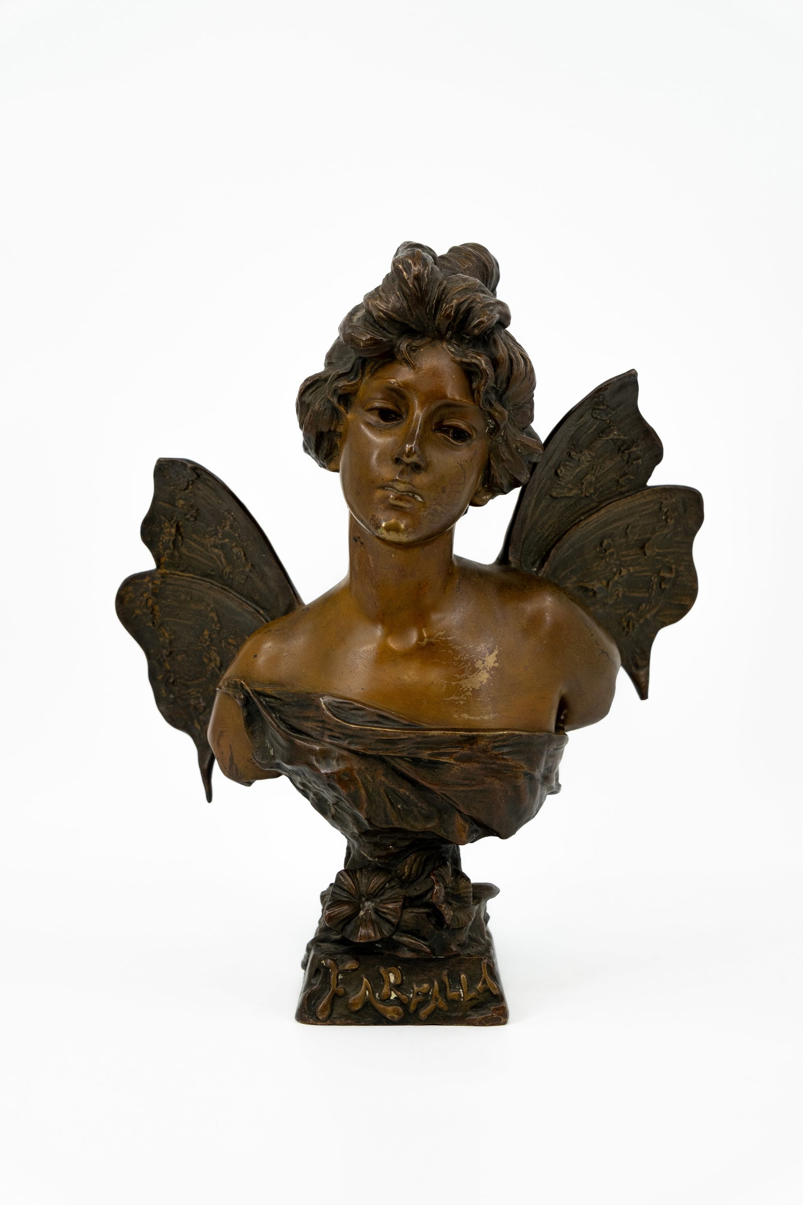 Emmanuel VILLANIS (1858-1914) "Farfalla" An antique patinated bronze bust sculpture (1 of 10)
