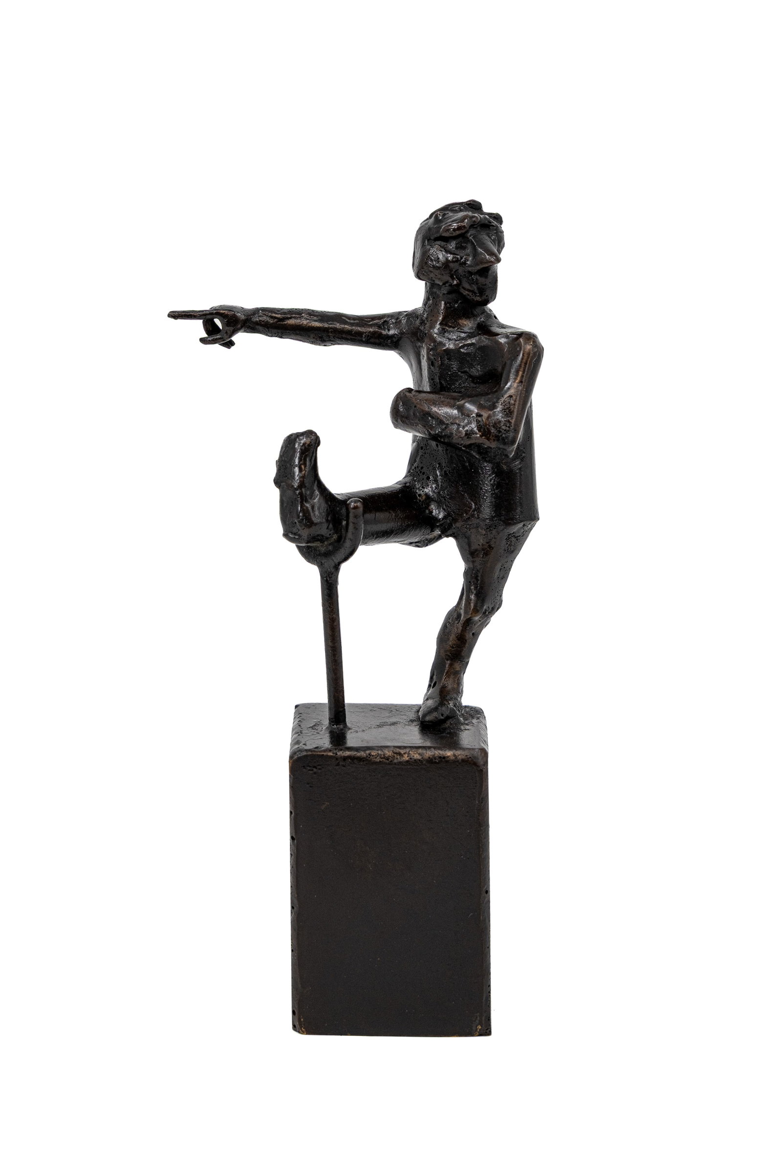 Jef CLAERHOUT (1937-2022) "Verplegen houdt Nooit op". A Belgian figural patinated bronze sculpture (1 of 7)