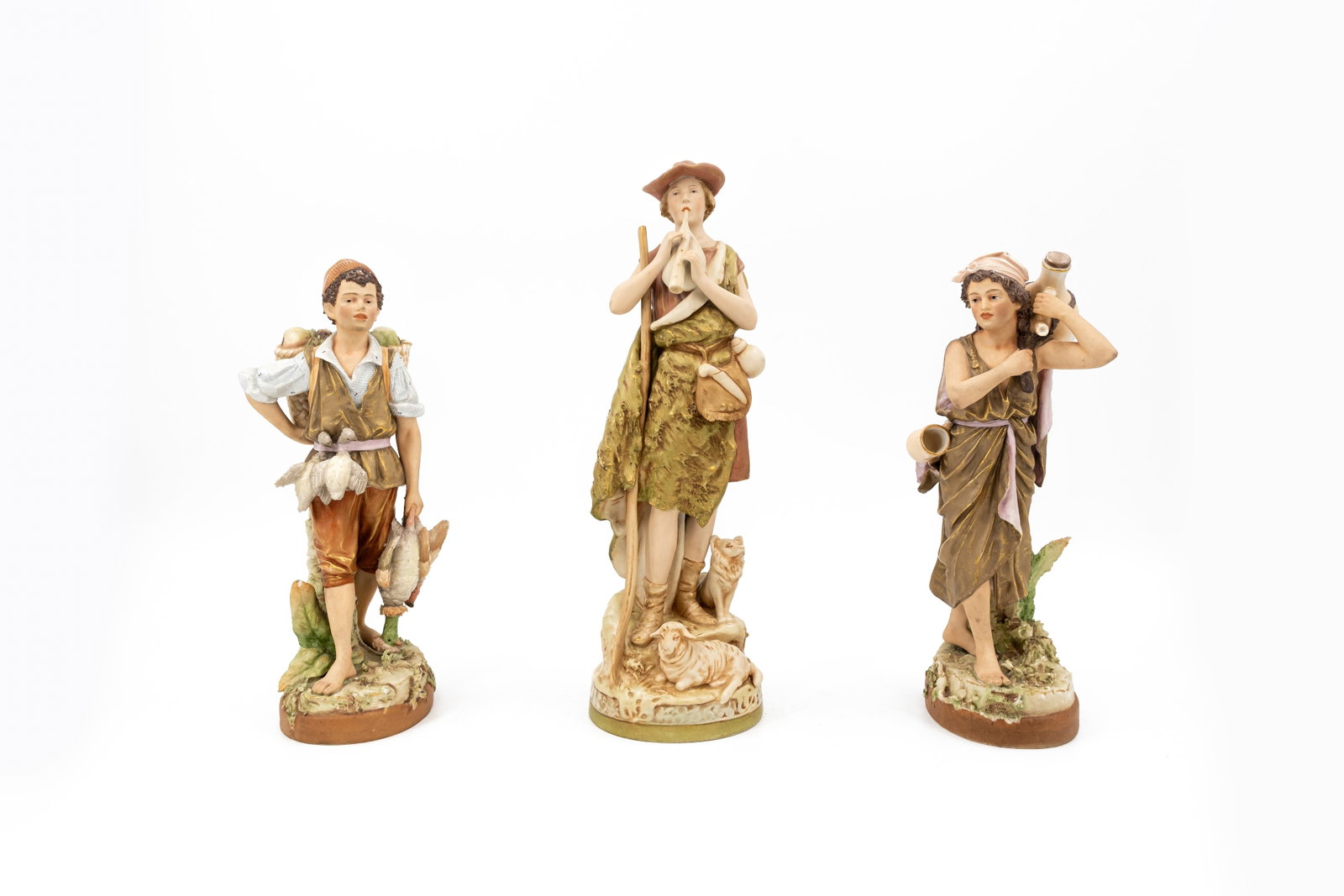 A composed lot of three Bohemian Royal Dux porcelain figurines (1 of 15)