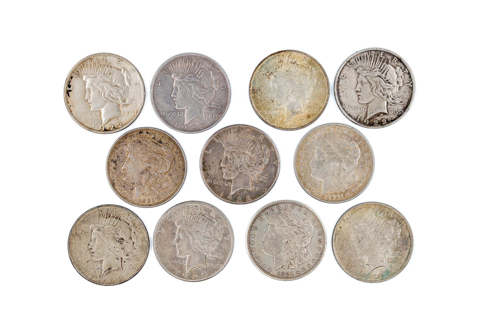 A lot of 11 United States silver dollars, dated 1921-1925 (1 of 2)