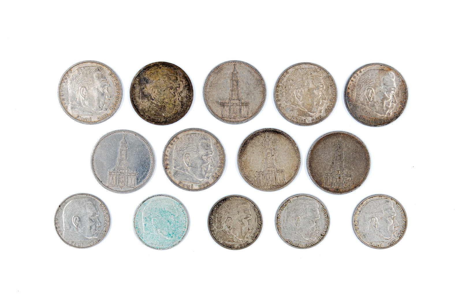 A lot of 14 German silver 2 and 5 Reichsmark coins, dated 1934-1939 (1 of 2)