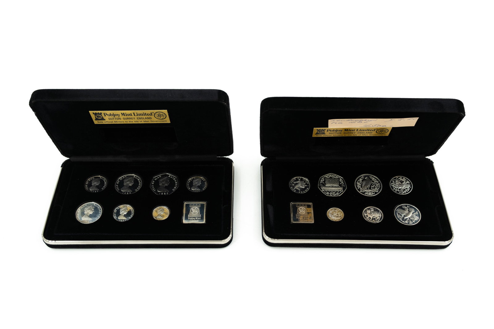A lot of two sets silver coins de Isle Of Man.: A lot of two sets of sterling silver proof coins of the Isle Of Man. World wide issue limit :10.000 1980