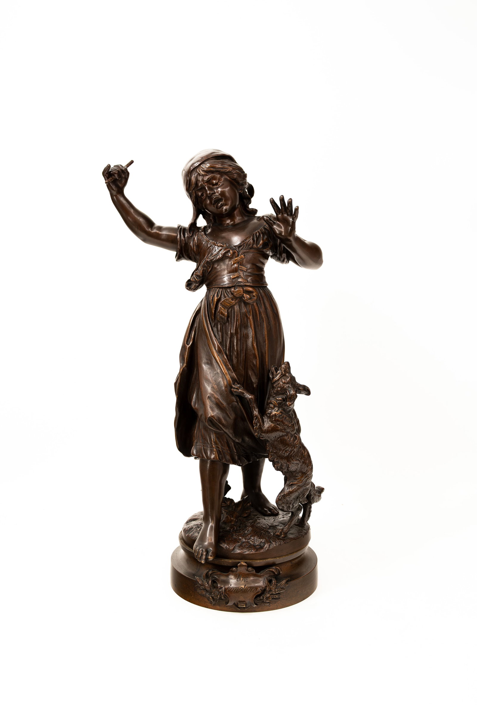 Auguste MOREAU (1834-1917) "Une Émotion". An antique patinated bronze sculpture (1 of 9)