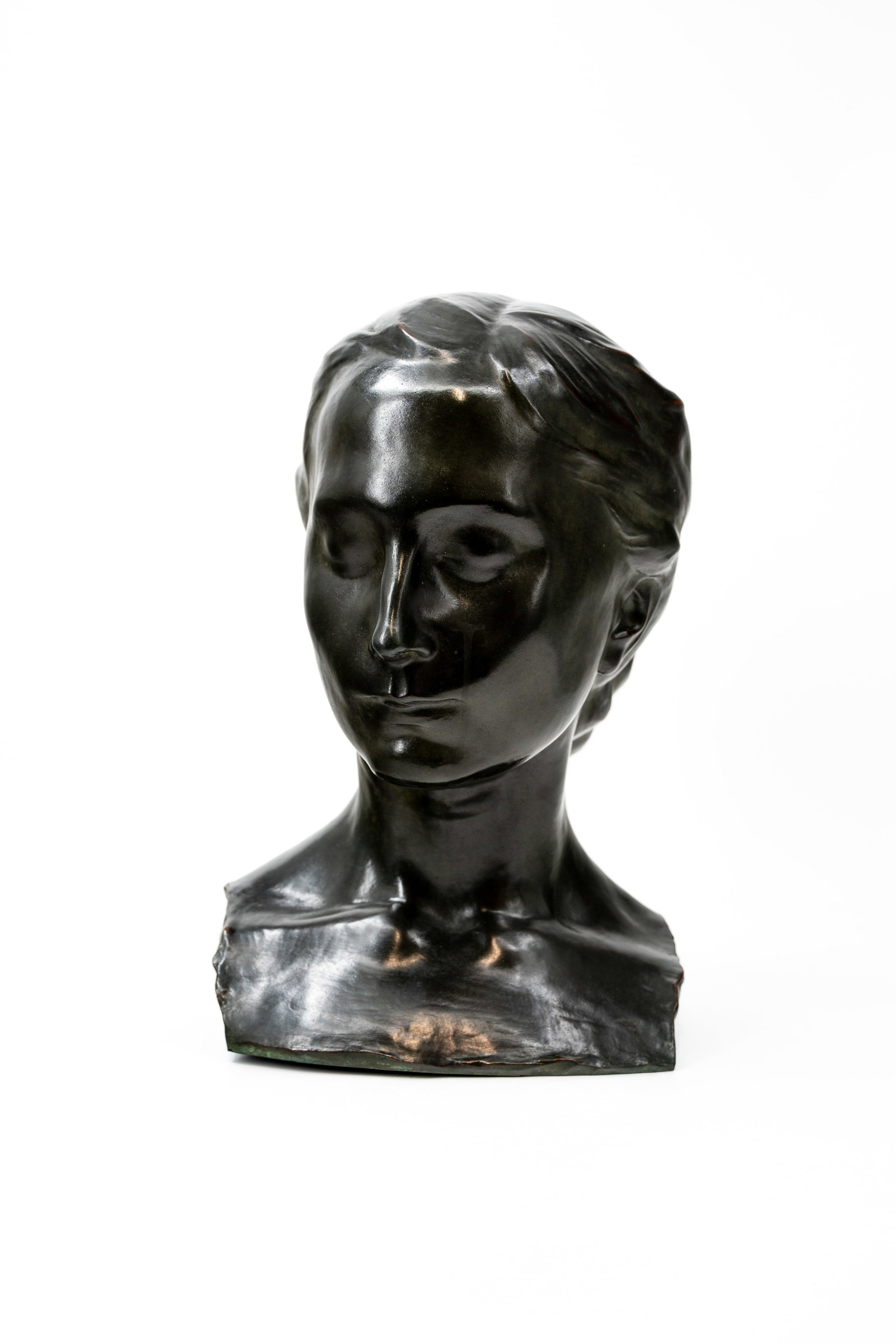 Geo VERBANCK (1881-1961) A Belgian patinated bronze sculpture bust of a lady (1 of 7)