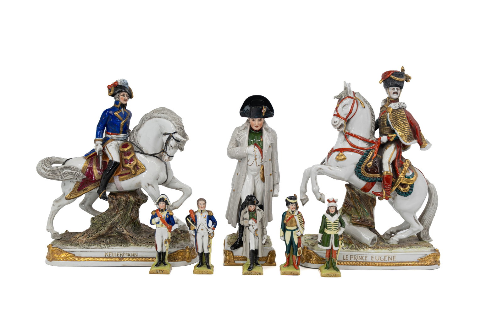 A composed lot of eight glazed porcelain Napoleonic figures of officers (1 of 18)