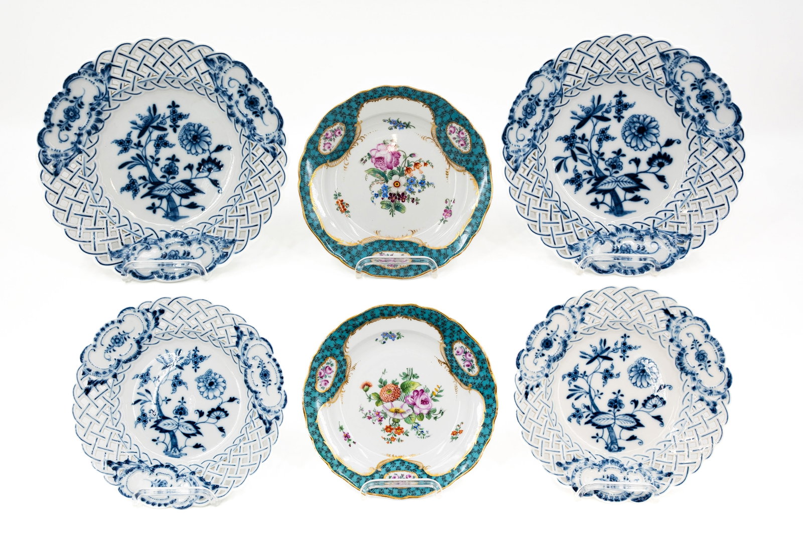 A lot of six antique German Meissen porcelain plates (1 of 11)