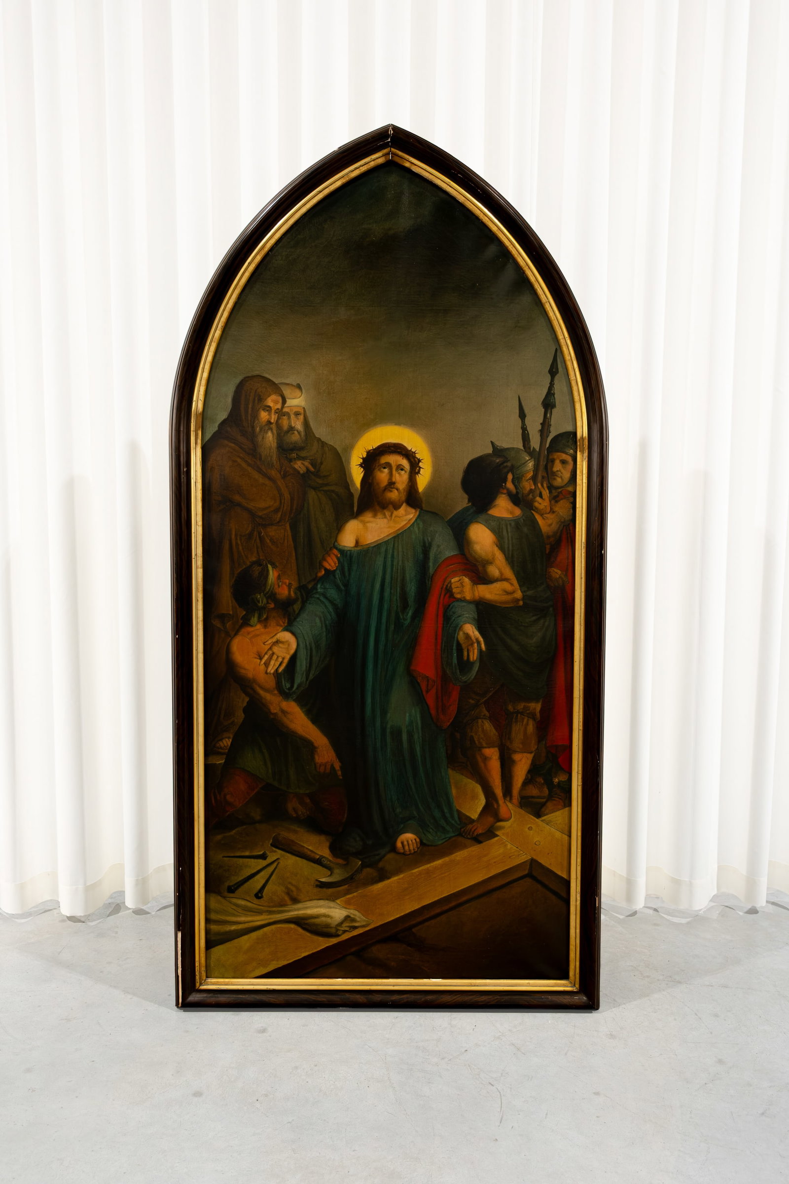 A large religious oil on canvas painting depicting of The Disrobing of Christ: A large religious oil on canvas painting depicting of The Disrobing of Christ. Unsigned, circa 1900. H: 175 cm - W: 82 cm