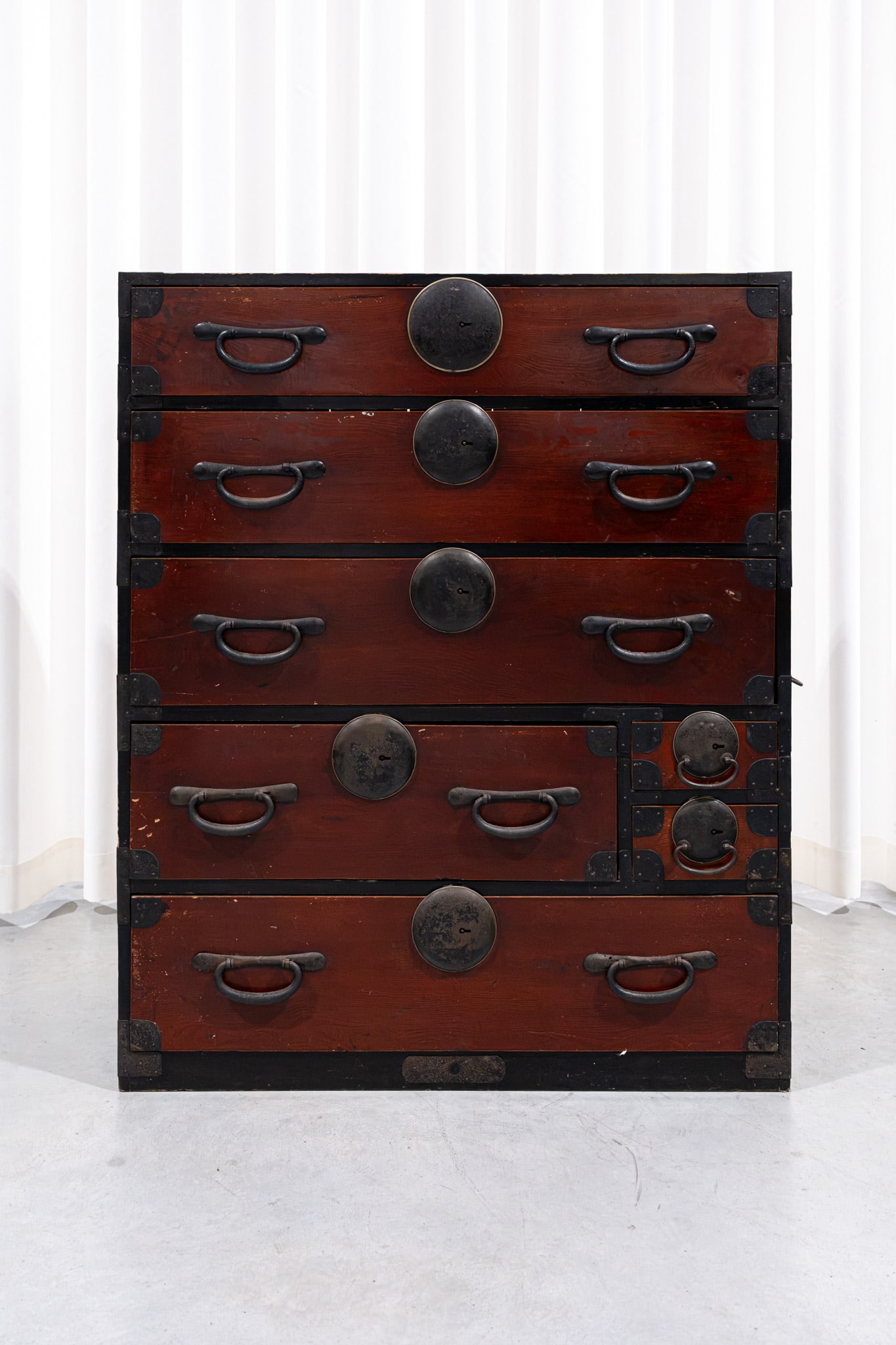 A Japanese Tansu wooden chest of drawers with iron mountings (1 of 8)
