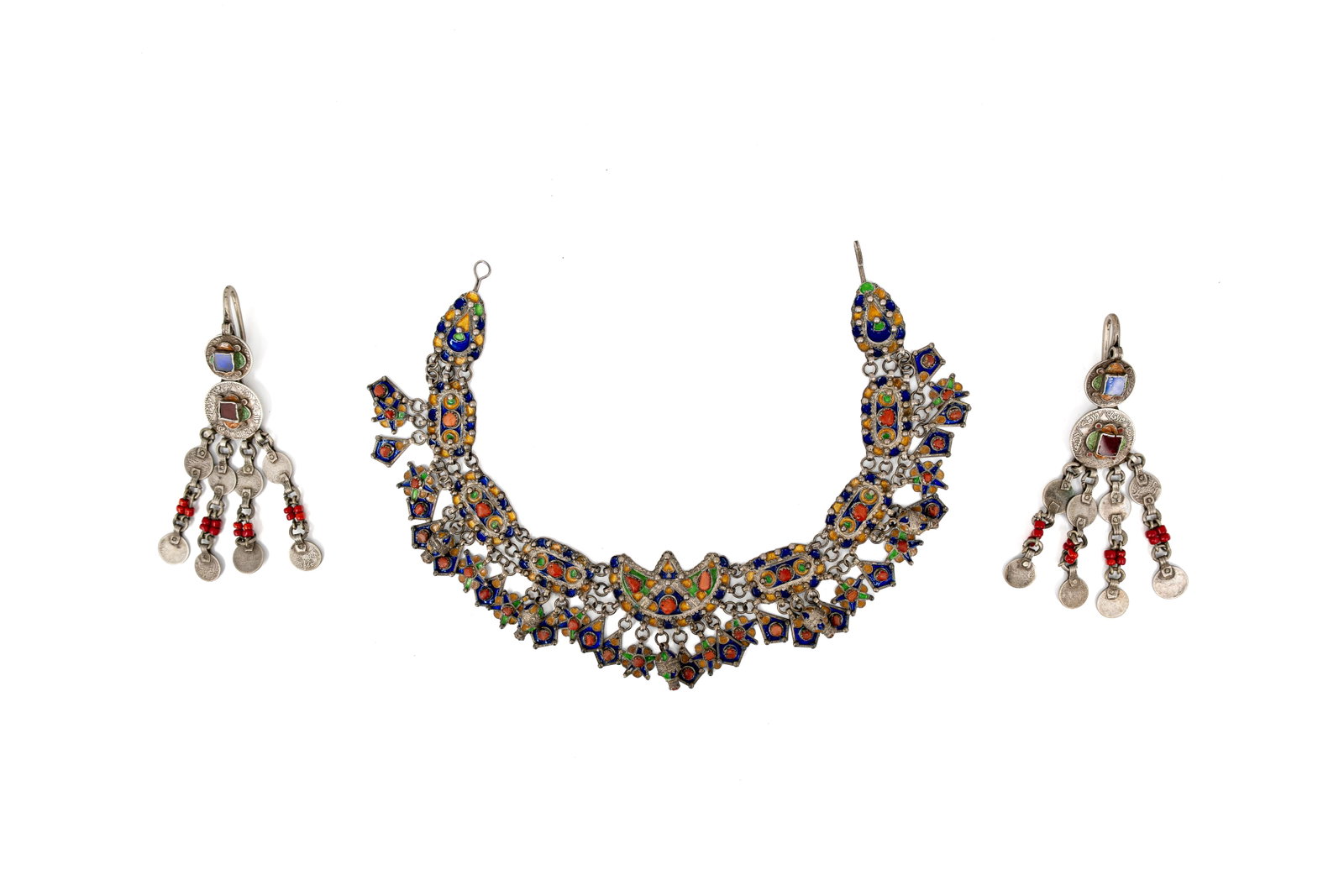 A vintage set of two Moroccan Etnic silver brooches and one Kabyle Berber enamelled silver necklace (1 of 3)
