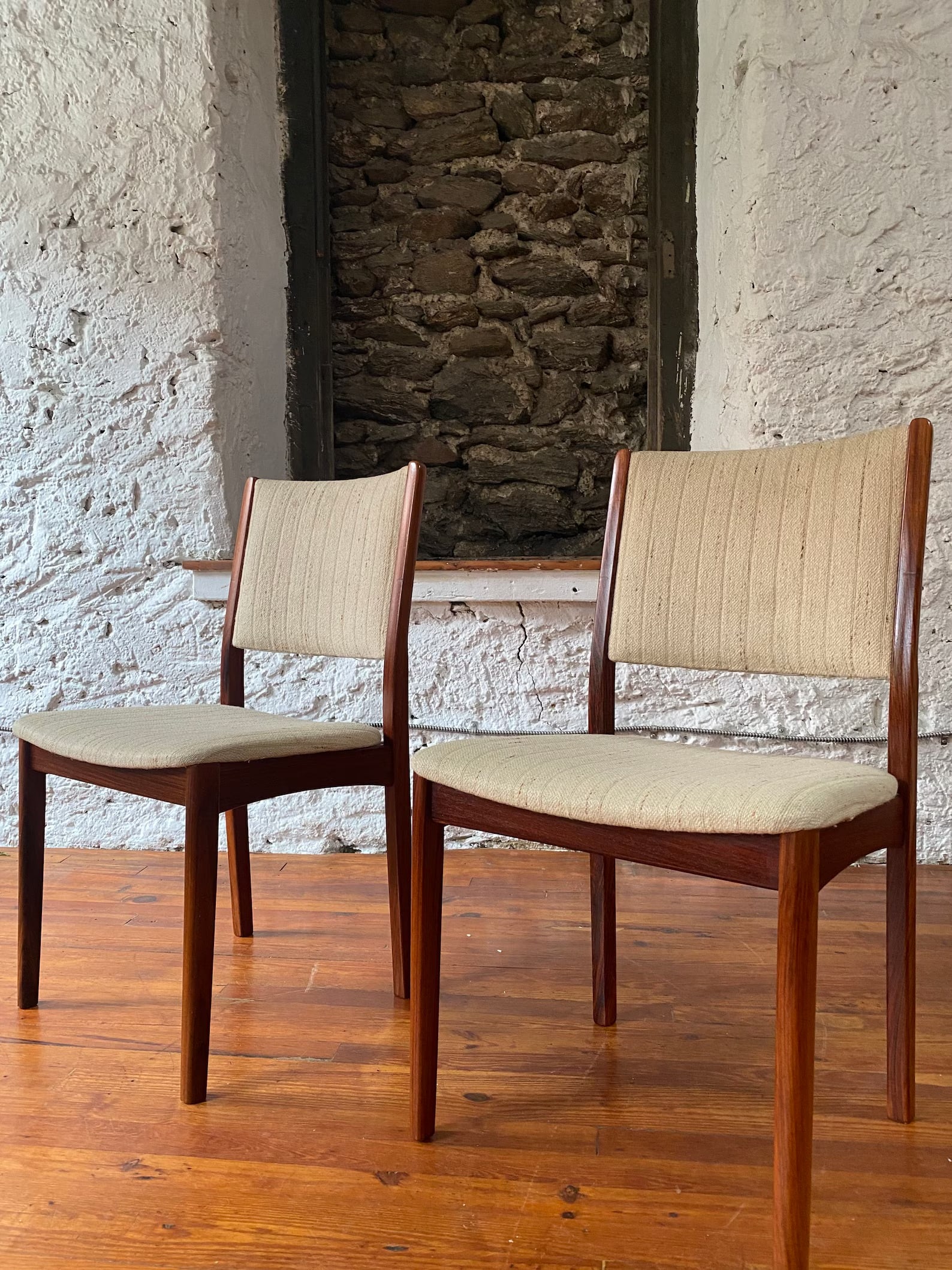 Danish Modern Rosewood Dining Chairs, Beige Wool Upholstery, Pair (1 of 10)