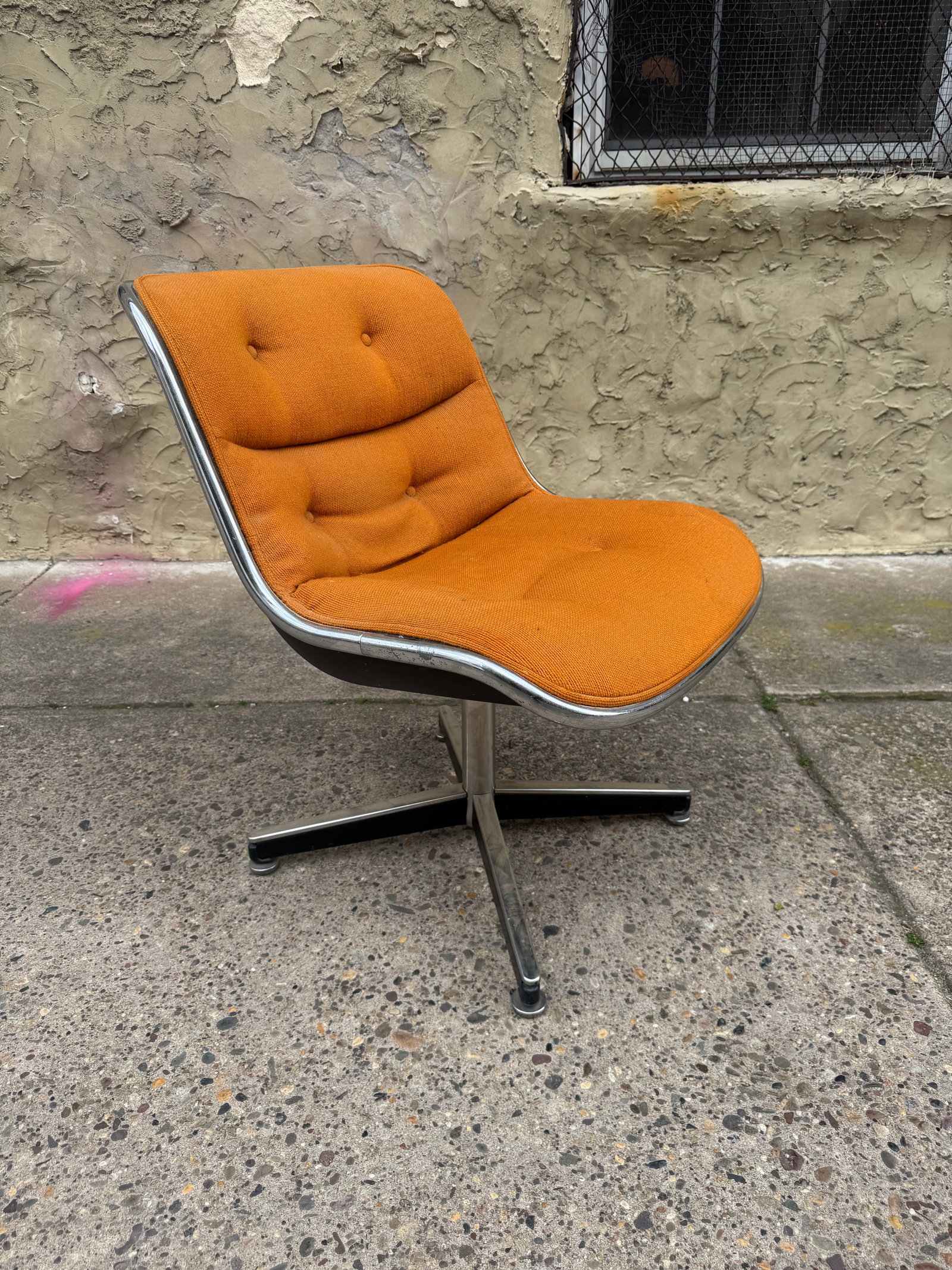 Charles Pollock for Knoll Executive Chair, Orange Upholstery (1 of 8)
