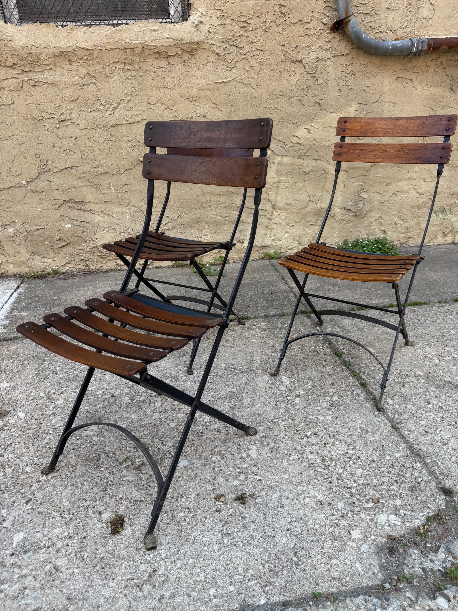 Vintage French Bistro Wood & Iron Folding Chairs – Set of 3 (1 of 5)