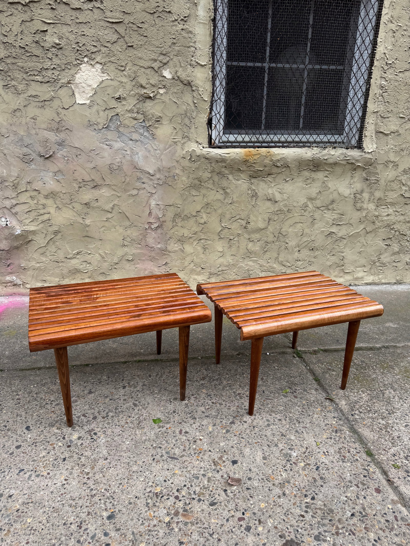 Pair of Mid-Century Modern Yugoslavian Teak Slatted Benches / Luggage Racks (1 of 5)
