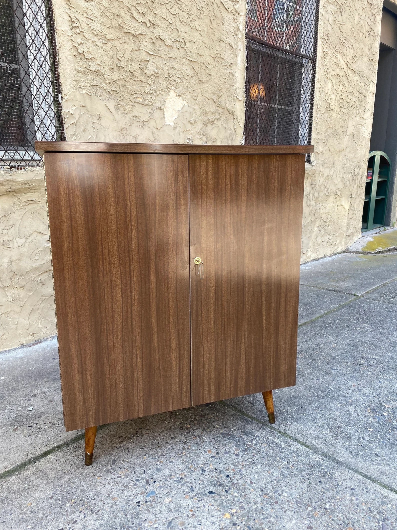 Mid Century Modern Pop-Up Bar Cabinet, Formica Cocktail Console (1 of 6)