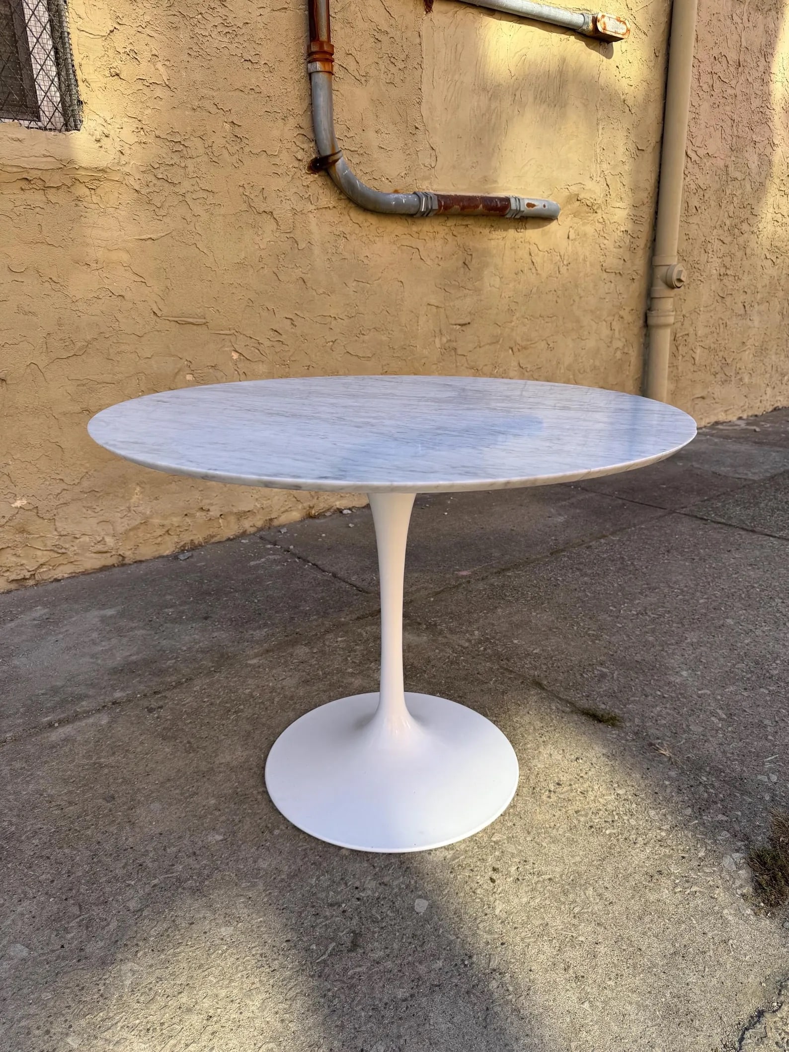 France & Son Marble Tulip Dining Table, Danish Modern (1 of 5)