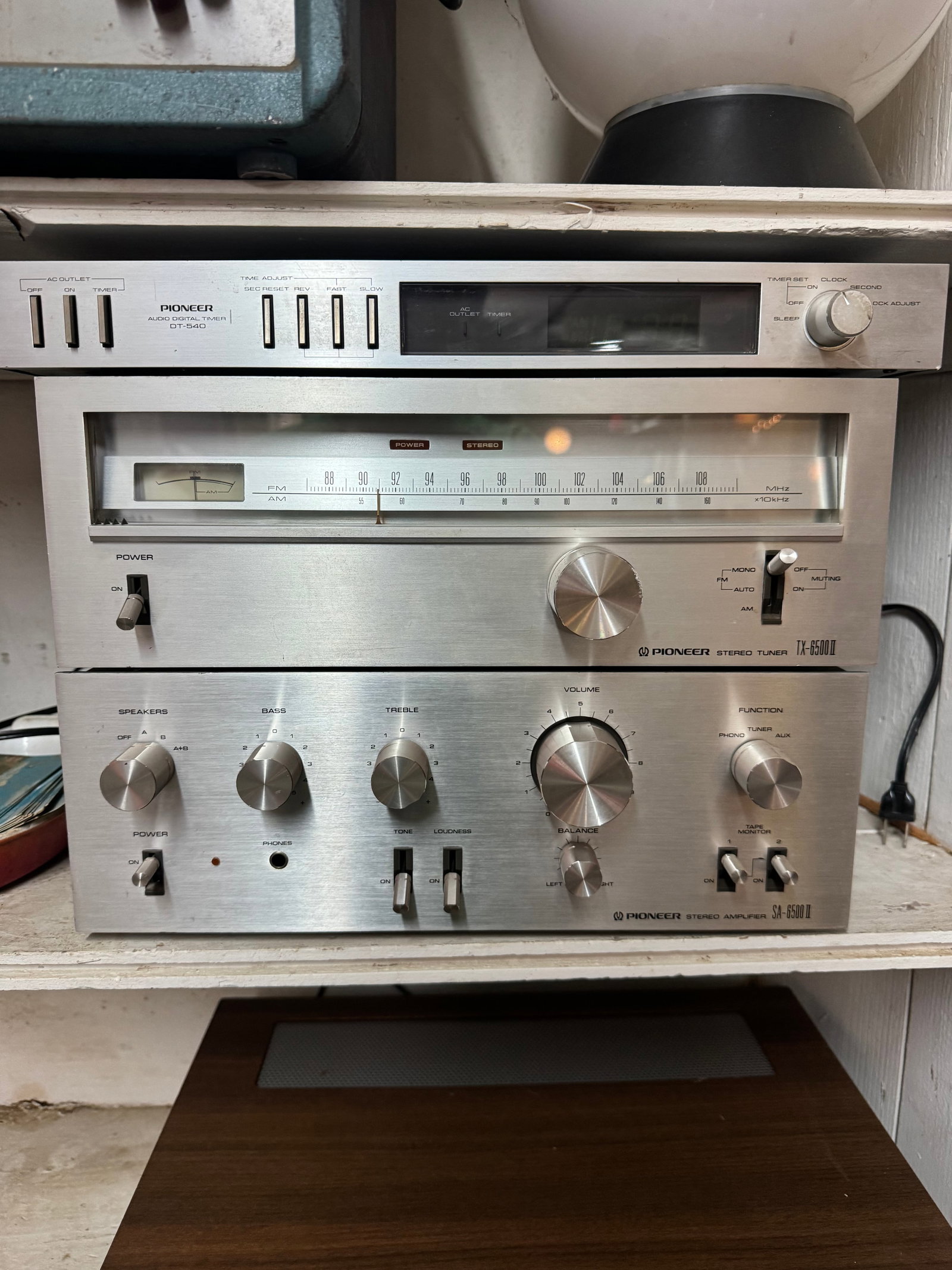 Vintage Pioneer Silver Face Stereo Stack (1 of 3)