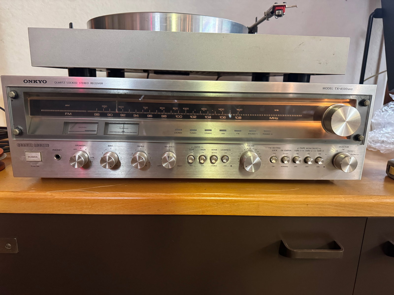Vintage Onkyo TX-4500 MKII Quartz Locked Stereo Receiver: Highly regarded late-1970s Onkyo TX-4500 MKII stereo receiver featuring quartz-locked AM/FM tuning for stable drift-free reception and a powerful 60 watts per channel output. Built during the golden e