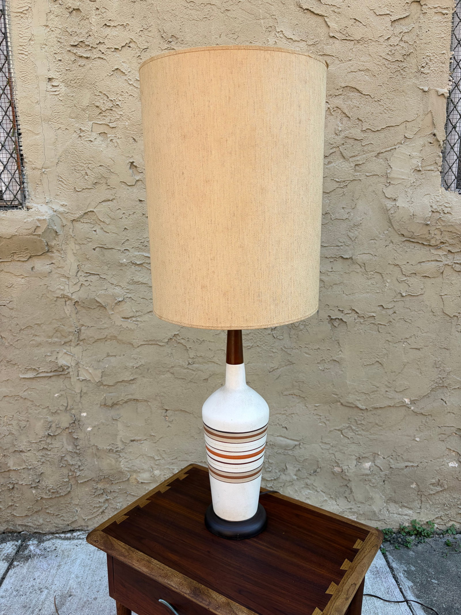 Vintage Mid-Century Modern Ceramic Stripe Table Lamp, Wood Accents (1 of 5)