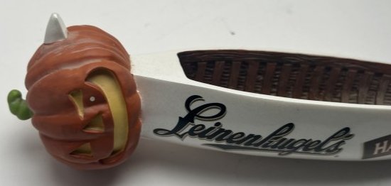 LEINENKUGELS HARVEST PATCH SHANDY - CANOE WITH JACK-O-LANTERN BEER TAP (1 of 4)