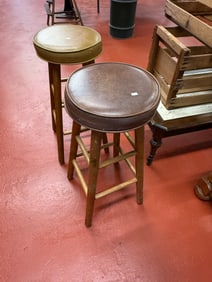 2 LEATHER BARSTOOLS