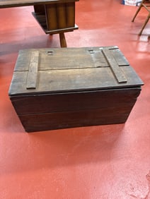 OLD WOOD CRATE