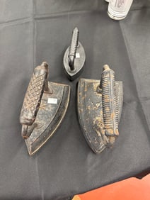 CAST IRON DOOR STOPS