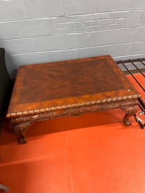 LARGE DECORATIVE COFFEE TABLE