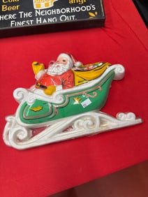 VINTAGE SANTA DECOR