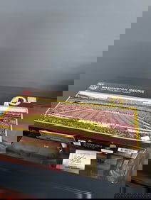 VINTAGE 1000 PIECE WASHINGTON REDSKINS PUZZLE