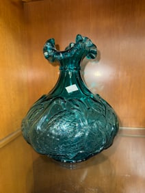 FENTON SWAN VASE