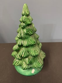 GREEN CERAMIC CHRISTMAS TREE