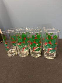 8 VINTAGE HOLLY CHRISTMAS GLASSES