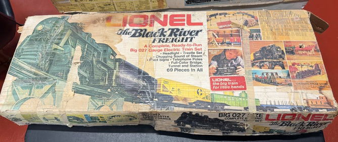 LIONEL TRAINS THE BLACK RIVER FREIGHT