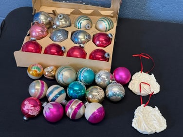 VINTAGE CHRISTMAS ORNAMENTS